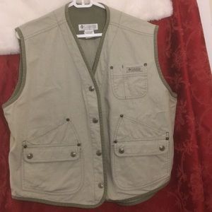 Women’s Columbia fishing / Camping  jacket